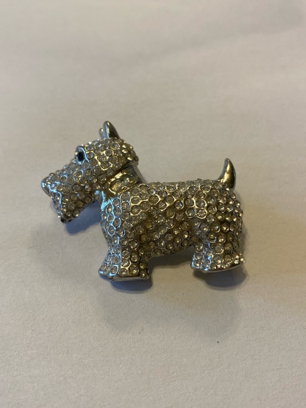 Silver tone Rhinestone Scottie Dog Brooch - Silver